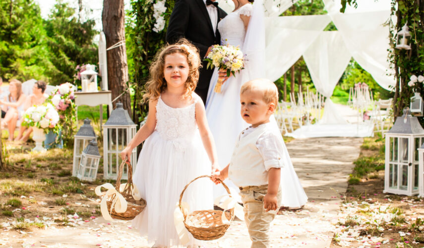 service garde d'enfants pendant cérémonie ou mariage